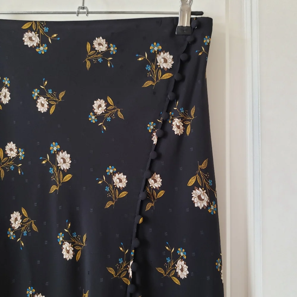 Veronica Beard Franconia Floral Skirt Size 4 - Picture 2 of 13